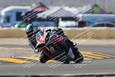 media/Oct-09-2022-SoCal Trackdays (Sun) [[95640aeeb6]]/Turn 2 (1110am)/